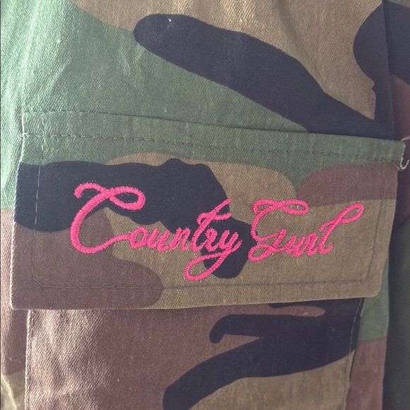 Country Gurl Camouflage Cropped Jacket - Picture 2 of 10